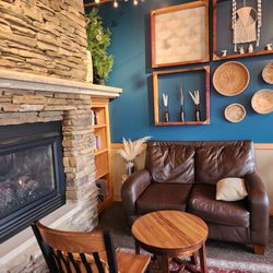 BlueNose Coffee - Pretty into baskets