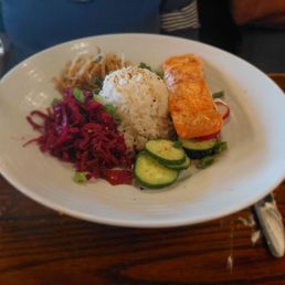 Grilled Salmon Bowl