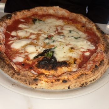 Fratm - Margherita pizza. Fabulous! - Pizza Near Me - San Rafael, California Fratm - Margherita pizza. Fabulous! - Pizza Near Me - San Rafael, California