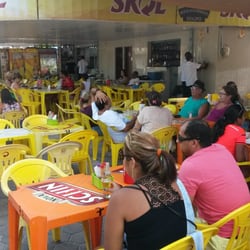 Bode dos irmãos - Área do restaurante Bode dos irmãos de esquina