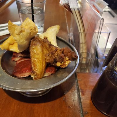 Tahiti Restaurant and Cocktail Lounge by null