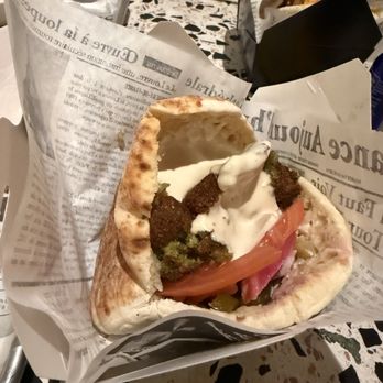 De Babel - Falafel pita - Lebanese Near Me - Scottsdale, Arizona De Babel - Falafel pita - Lebanese Near Me - Scottsdale, Arizona