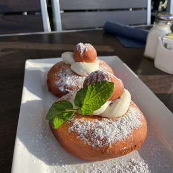 Hash Kitchen - Hot cannoli donuts - Breakfast & Brunch Near Me - Peoria, Arizona Hash Kitchen - Hot cannoli donuts - Breakfast & Brunch Near Me - Peoria, Arizona