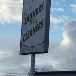 Econo-Wash Laundry & Dry Cleaners - Econo wash