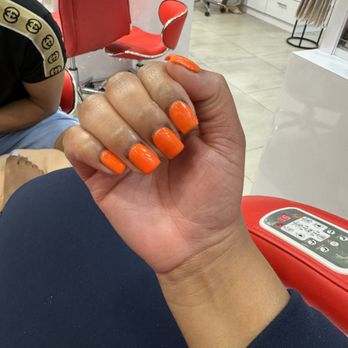 Metropolitan Nail Bar - Short, square, acrylic fill in with gel polish. - Nail Salons Near Me - Arlington, Virginia Metropolitan Nail Bar - Short, square, acrylic fill in with gel polish. - Nail Salons Near Me - Arlington, Virginia