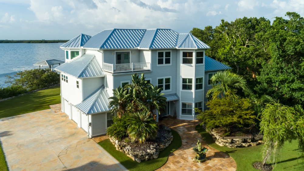 Slide of D.R. Martineau Roofing & Construction