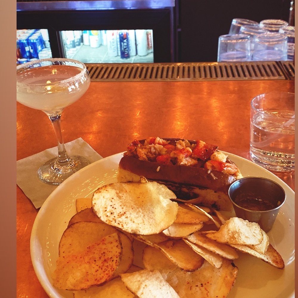 Bandit - Manhattan Lobster Roll Lemon Drop - American Near Me - Chicago, Illinois Bandit - Manhattan Lobster Roll Lemon Drop - American Near Me - Chicago, Illinois