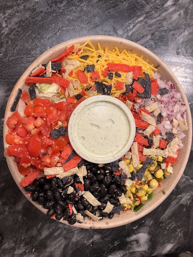 Green District Salads - Veterans Parkway