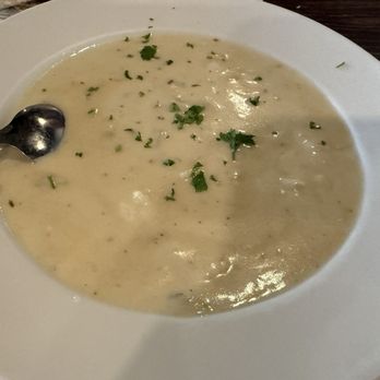 Crabby Bill's - Clam chowder. Tasty but a little bit too heavy on flour for my taste. - Seafood Near Me - St. Pete Beach, Florida