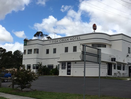 Fish Creek Hotel by null