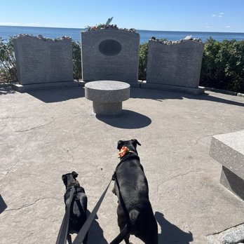 Fisherman's Memorial Monument - Parks Near Me - Narragansett, Rhode Island