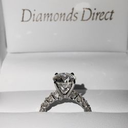 Diamonds Direct - My Ring!!! So perfect!