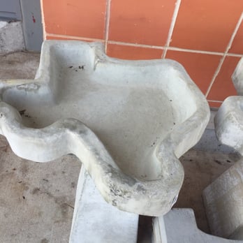 H-E-B - Texas Birdbaths for sale outside - Grocery Near Me - Austin, Texas H-E-B - Texas Birdbaths for sale outside - Grocery Near Me - Austin, Texas