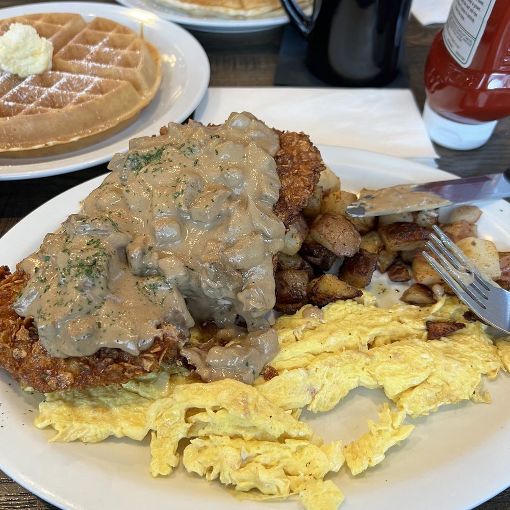 City Line Diner - Country fried chicken and Gravy w/home fries,biscuit and scrambled eggs - Breakfast & Brunch Near Me - Worcester, Massachusetts
