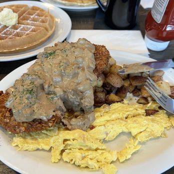 City Line Diner - Country fried chicken and Gravy w/home fries,biscuit and scrambled eggs - Breakfast & Brunch Near Me - Worcester, Massachusetts