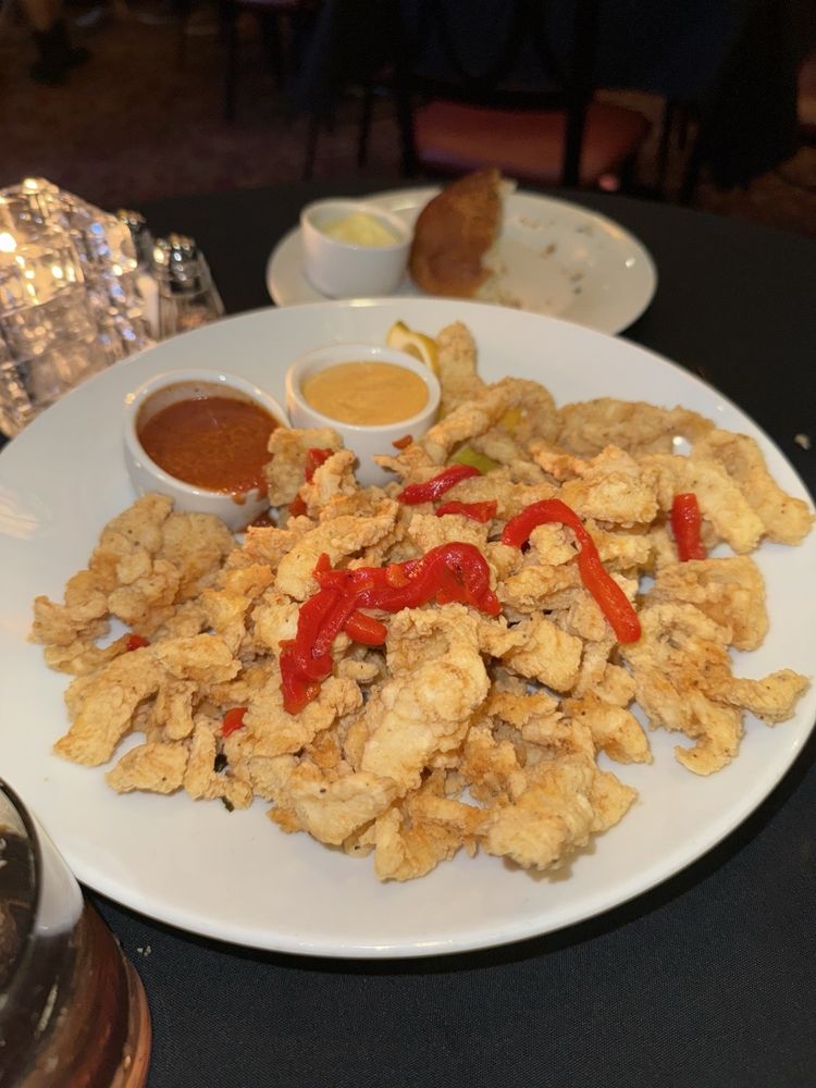 Dakotas Steaks - Seafood - Chops