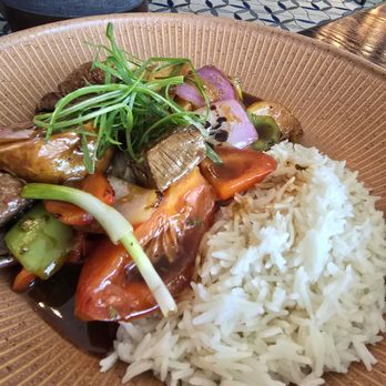 AVEO Table + Bar - Peruvian stir fry - Breakfast & Brunch Near Me - Dana Point, California AVEO Table + Bar - Peruvian stir fry - Breakfast & Brunch Near Me - Dana Point, California