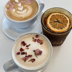 Coffee & Water Lab - Spring Menu 2023 Cherry blossom latte Rose fog Mandarin espresso IG: @rosyeatssj