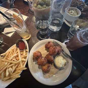Conner's Kitchen + Bar - Breakfast & Brunch Near Me - Indianapolis, Indiana Conner's Kitchen + Bar - Breakfast & Brunch Near Me - Indianapolis, Indiana