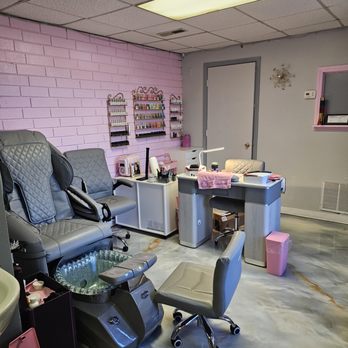 Tmk - Massage Near Me - High Point, North Carolina Tmk - Massage Near Me - High Point, North Carolina