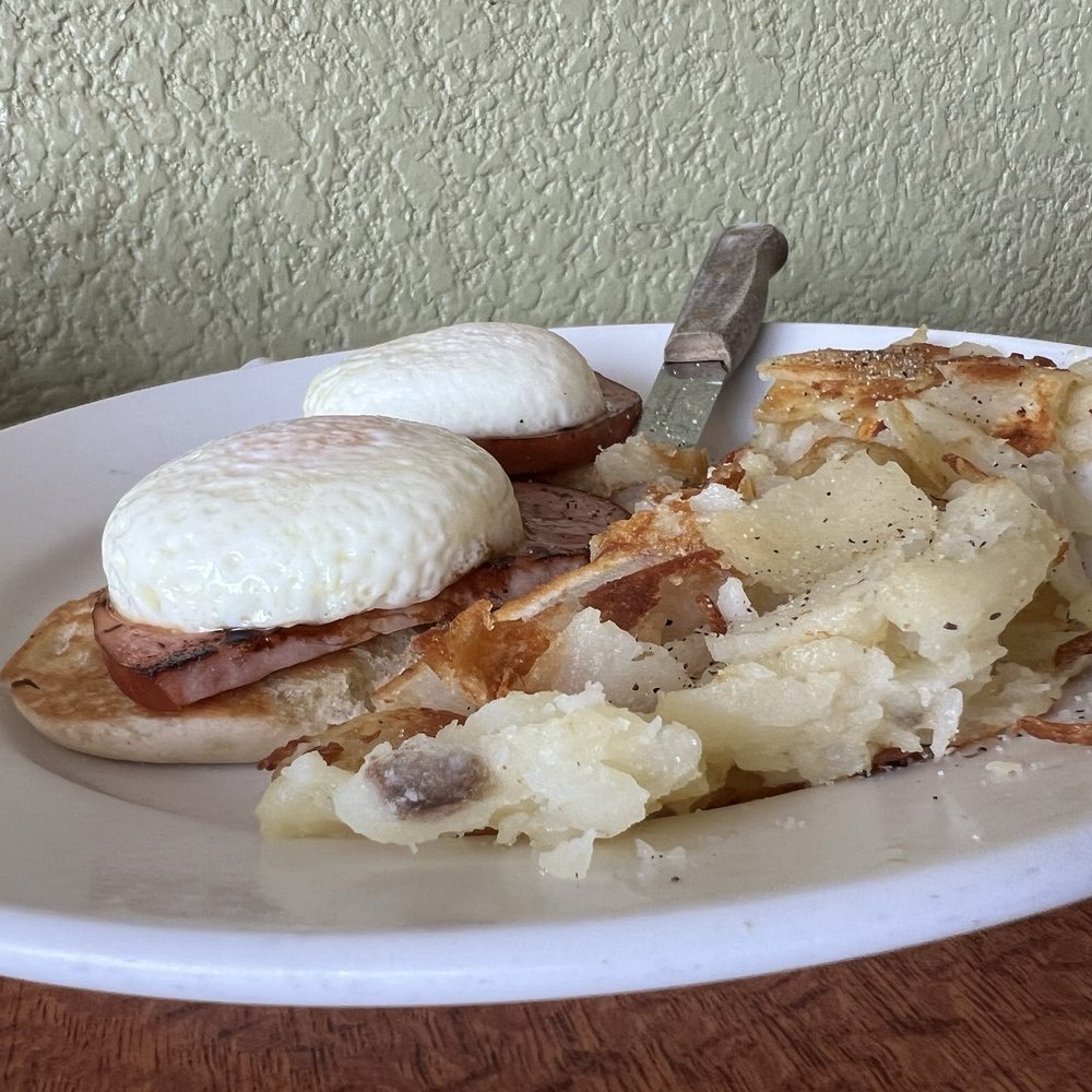 Goody's Eatery - Eggs Benedict, potatoes, Hollandaise sauce on the side. - American Near Me - Westminster, Colorado