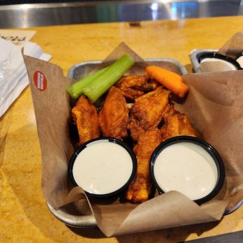 Buffalo Wild Wings - Buffalo wings too spicy - Chicken Wings Near Me - Chula Vista, California Buffalo Wild Wings - Buffalo wings too spicy - Chicken Wings Near Me - Chula Vista, California