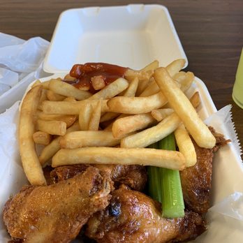 Baltimore's Best Wings - A HUGE five-piece wings and fries will leave you full. - Chicken Wings Near Me - Baltimore, Maryland Baltimore's Best Wings - A HUGE five-piece wings and fries will leave you full. - Chicken Wings Near Me - Baltimore, Maryland