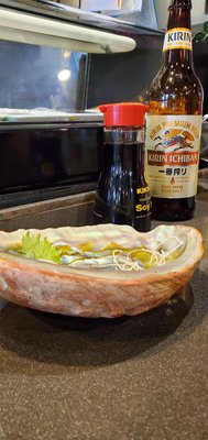 Momo Sushi by null