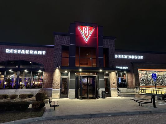 Bj's Restaurant & Brewhouse Cincinnati Oh BJ’S RESTAURANT & BREWHOUSE - Updated June 2025 - 231 Photos & 331