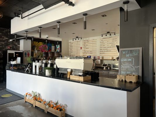 Adee's Coffee Roasters & Bar by null