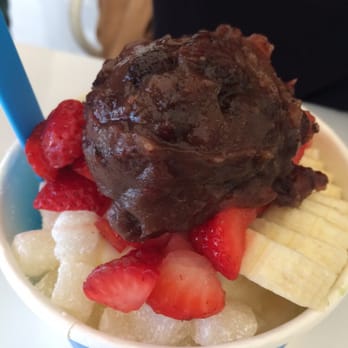SweetSnow - Shaved ice in your mouth! - Desserts Near Me - Northridge, California SweetSnow - Shaved ice in your mouth! - Desserts Near Me - Northridge, California