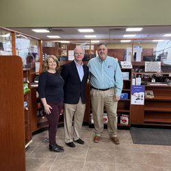 Pooles Pharmacy Care - Congressman Guthrie came by for a visit!