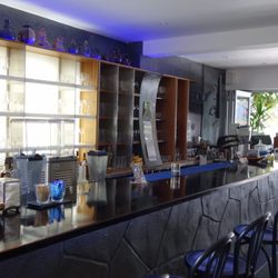Inca's Restaurant Cafe & Bar