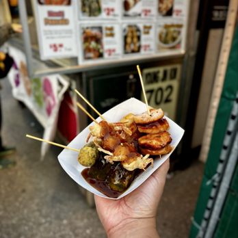 Kim's A La Cart - Mixed snack - mini fried crabs, fish balls, gimmari, tteokbokki skewer. It was like 13 bucks including tax. - Food Trucks Near Me - Toronto, Ontario Kim's A La Cart - Mixed snack - mini fried crabs, fish balls, gimmari, tteokbokki skewer. It was like 13 bucks including tax. - Food Trucks Near Me - Toronto, Ontario