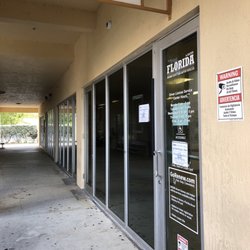 Driver License Service Center - Front entrance