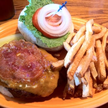 Howard's Pub & Raw Bar Restaurant - Bacon Cheeseburger - Seafood Near Me - Ocracoke, North Carolina Howard's Pub & Raw Bar Restaurant - Bacon Cheeseburger - Seafood Near Me - Ocracoke, North Carolina