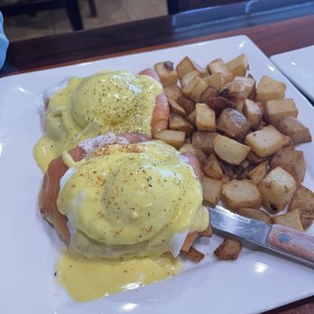 The Nook - Lox Benedict - Breakfast & Brunch Near Me - Los Angeles, California The Nook - Lox Benedict - Breakfast & Brunch Near Me - Los Angeles, California