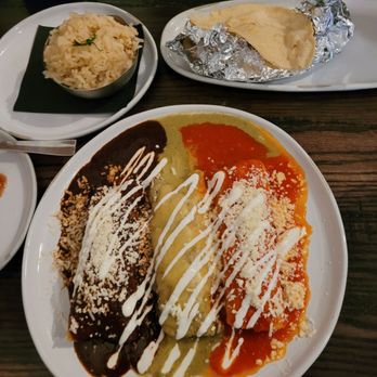 Consuelo - Trio Enchiladas with a bowl of flavorful rice.. - Mexican Near Me - Gainesville, Georgia