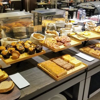 Globus - Globus Spanish Fiesta Tour Sept 2018 Pamplona, Breakfast Time - Travel Agents Near Me - Littleton, Colorado Globus - Globus Spanish Fiesta Tour Sept 2018 Pamplona, Breakfast Time - Travel Agents Near Me - Littleton, Colorado