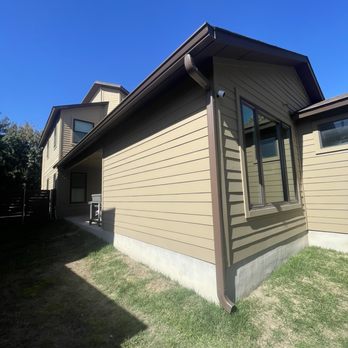 System Pavers - Before picture. - Masonry/Concrete Near Me - Austin, Texas