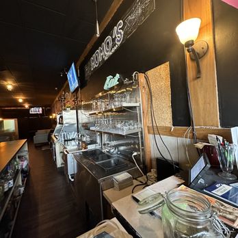 momo's shop❗️ MOMO'S RESTAURANT - Updated August 2025 - 28 Photos & 22
