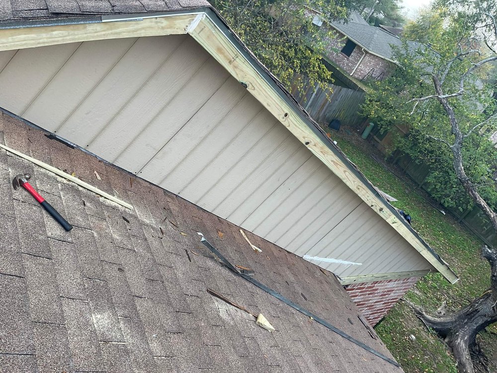 Slide of Feagins Roofing & More