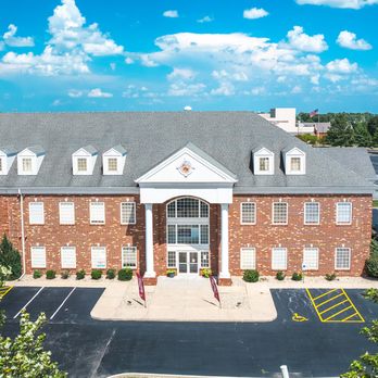 Berkshire Hathaway - Real Estate Agents Near Me - Edwardsville, Illinois Berkshire Hathaway - Real Estate Agents Near Me - Edwardsville, Illinois