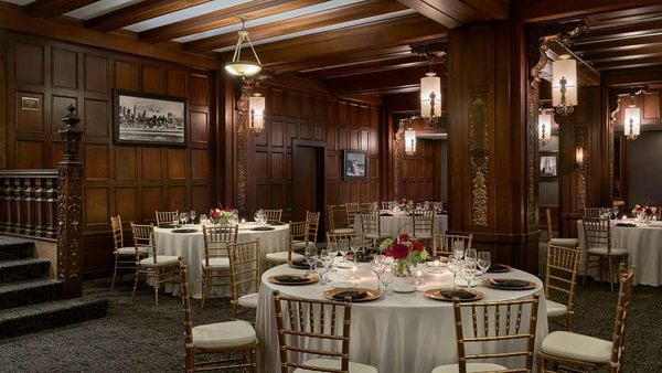 Hotel Phillips Kansas City, Curio Collection by Hilton by null