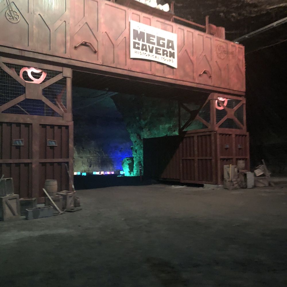 Louisville Mega Cavern - Entrance into the cavern - Tours Near Me - Louisville, Kentucky Louisville Mega Cavern - Entrance into the cavern - Tours Near Me - Louisville, Kentucky