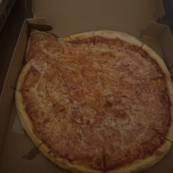 Carini Pizza - Pizza was not kept level.
