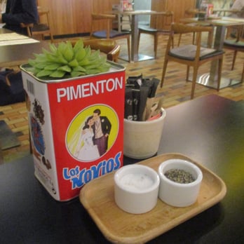 Bar Pulpo by Movida - Table Decoration - Airport Lounges Near Me - Tullamarine, VIC