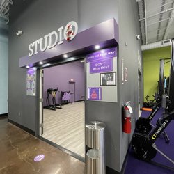 Anytime Fitness - Studio portion