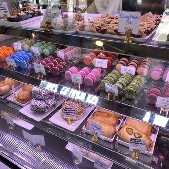Kate Smith Soiree - Bakeries Near Me - Overland Park, Kansas