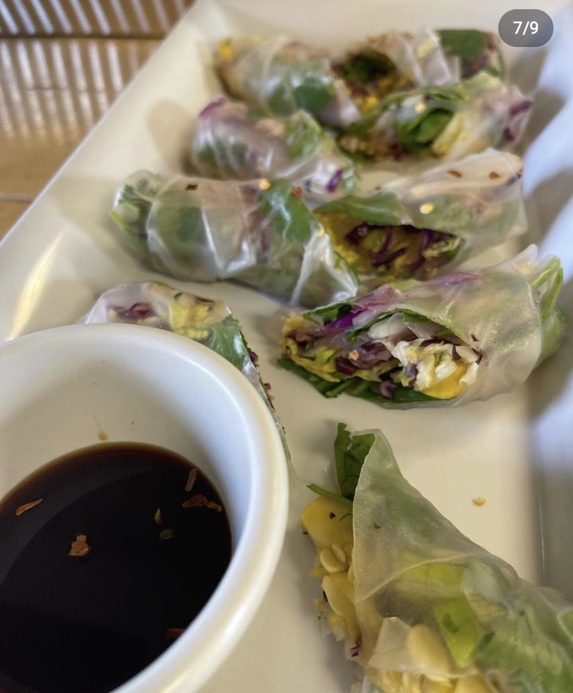 Three Peaks Restaurant and Catering Logo